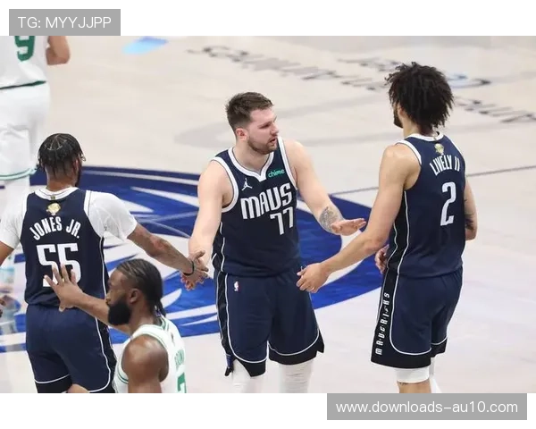 独行侠活塞墨西哥激情对决NBA新赛季海外赛点燃全球热潮